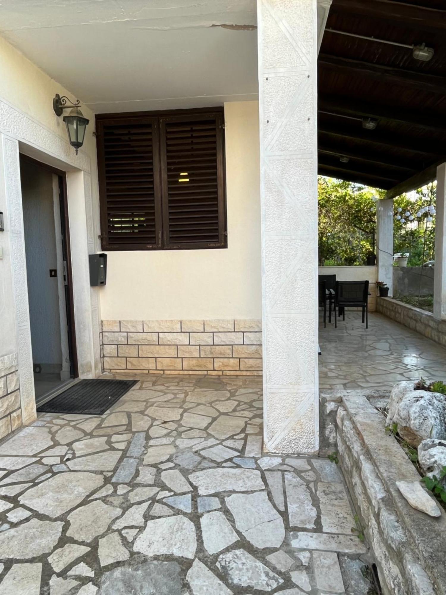 Seashell Apartment Vrsar Bagian luar foto